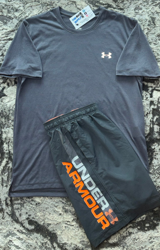 Under Armour Grey Set - Medium